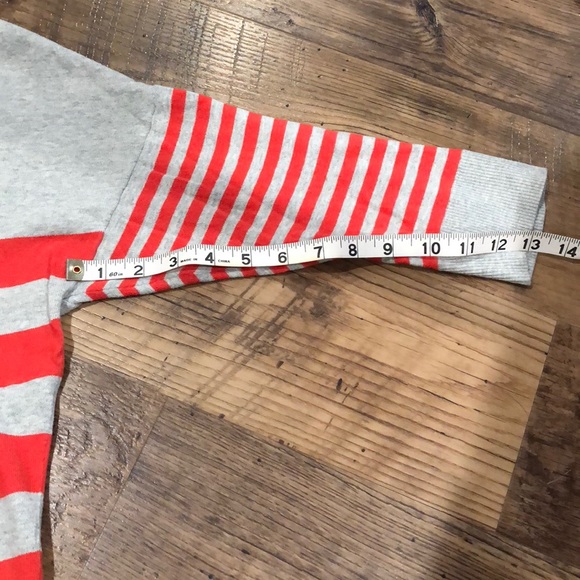 3/4 sleeve red stripe American Eagle sweater. sz M - Picture 8 of 8